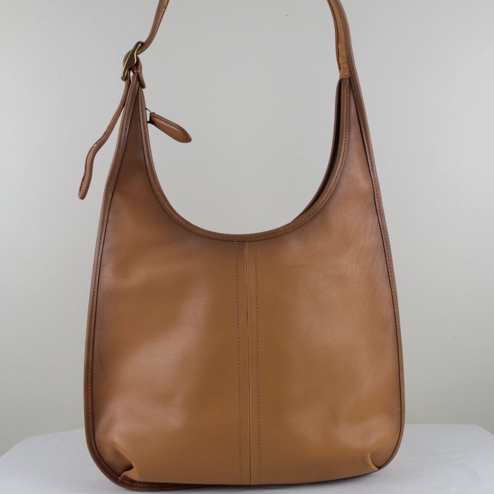 Coach Originals Ergo Glovetanned Leather Hobo 33 – Style C2264